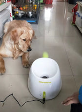 Dog Pet Toys Tennis Launcher Automatic Throwing Machine Pet Ball Throw Device 3/6/9M Section Emission with 3 Balls Dog Training